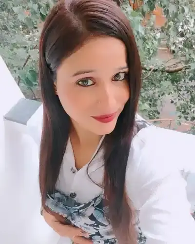 Call Girls in Kaimganj