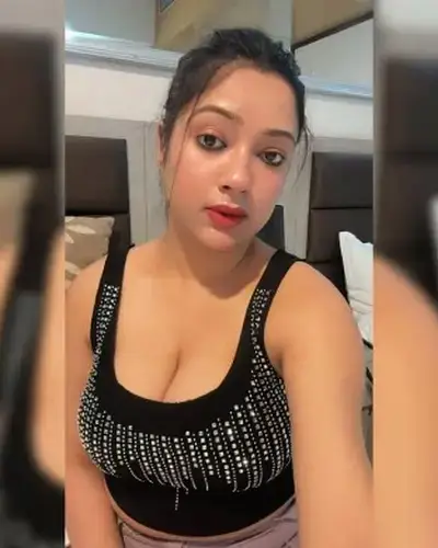 Call Girls Service Kaimganj